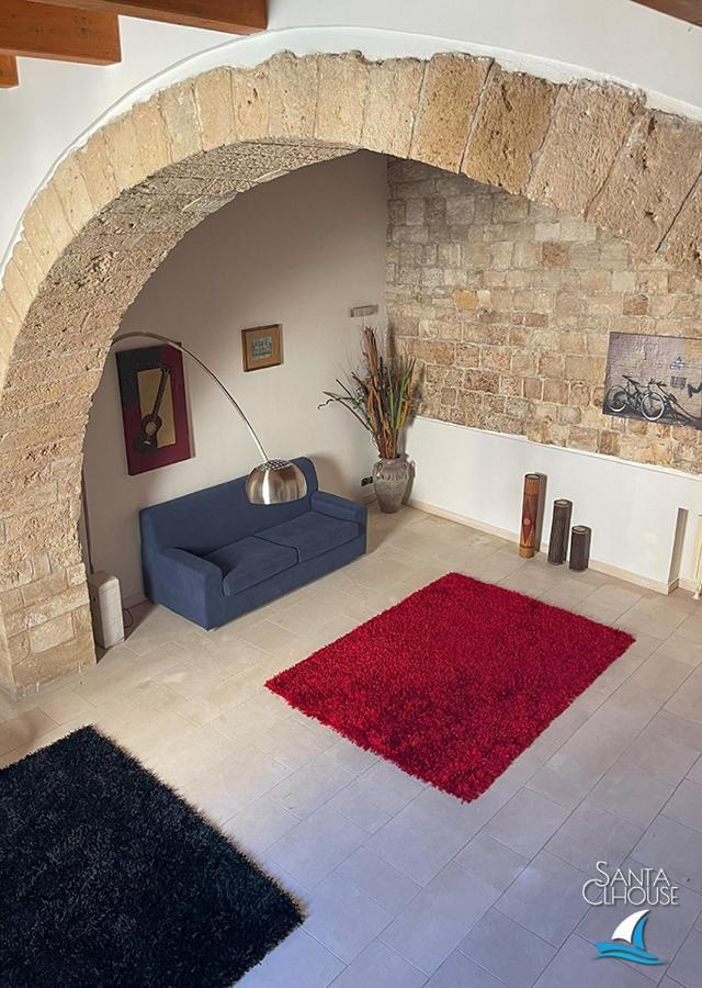 Santa Clhouse Villa Bari Exterior photo